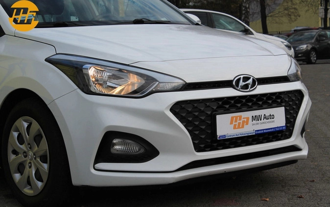 Hyundai i20 cena 45900 przebieg: 94427, rok produkcji 2019 z Bytów małe 172